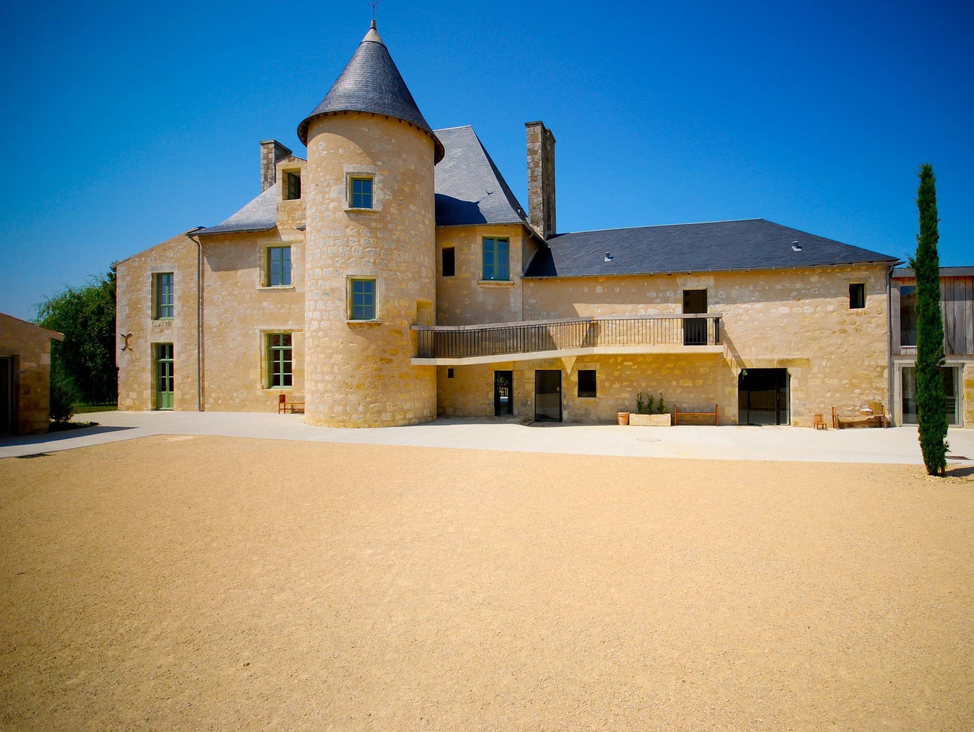 Hotel Domaine Du Normandoux, The Originals Relais Tercé Esterno foto